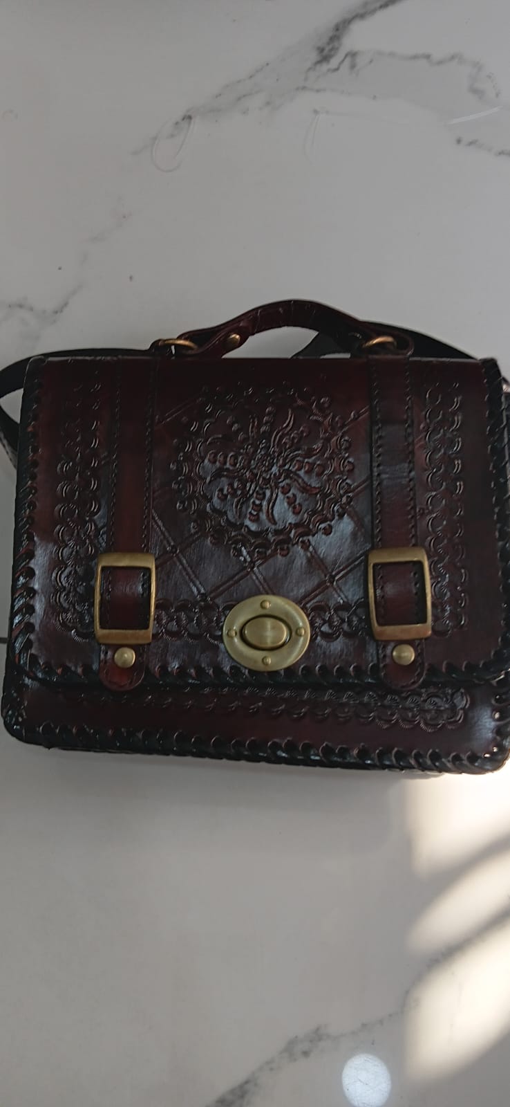 WOMEN'S HAND CARVING LEATHER SLING BAG - Image 7