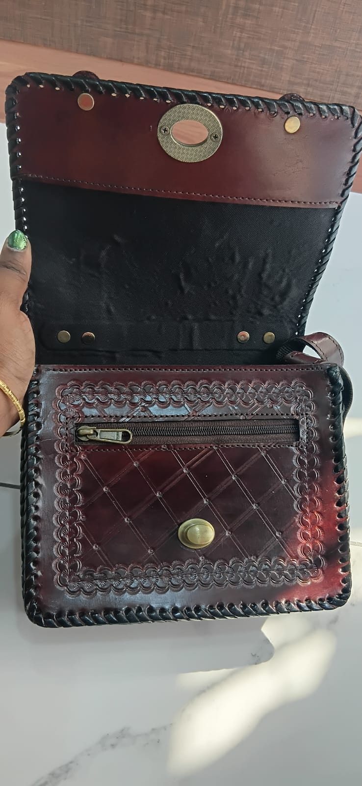 WOMEN'S HAND CARVING LEATHER SLING BAG - Image 5