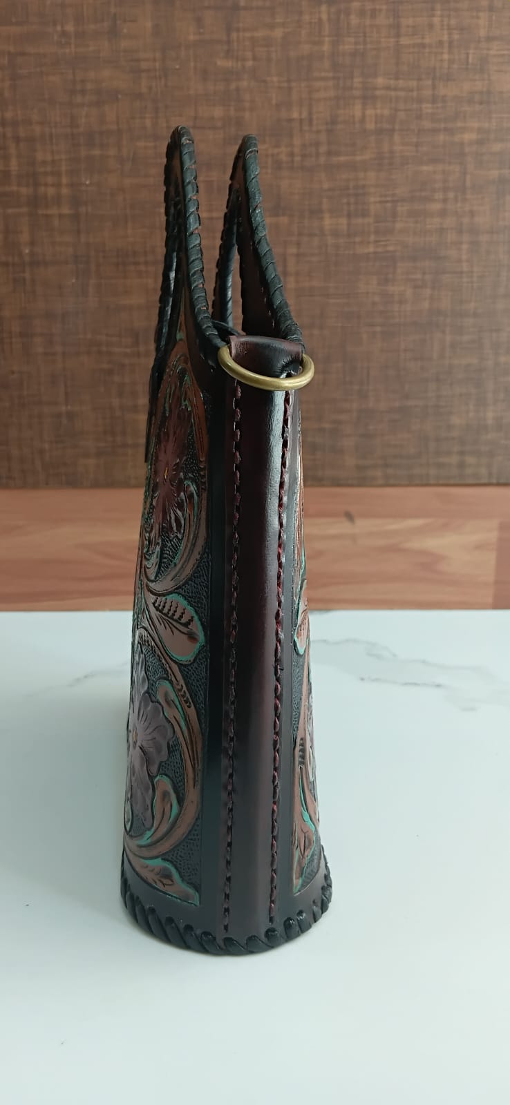 WOMEN'S HAND CARVING LEATHER SLING BAG - Image 6